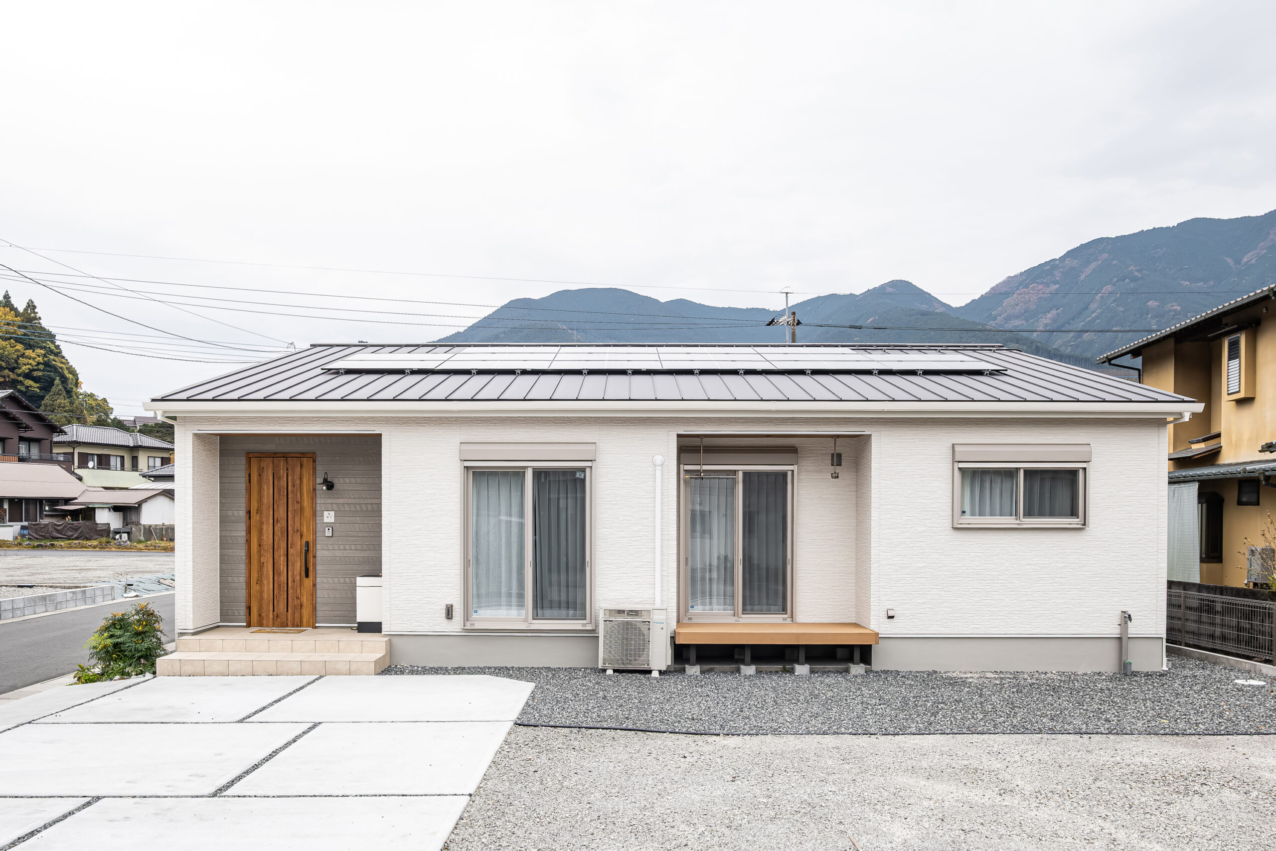 一台のエアコンで家中快適|家族を常に近くに感じる開放的な平屋