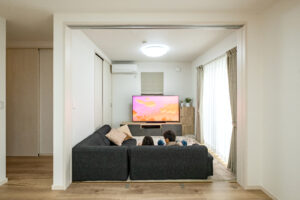 緩やかにゾーニングされたリビング